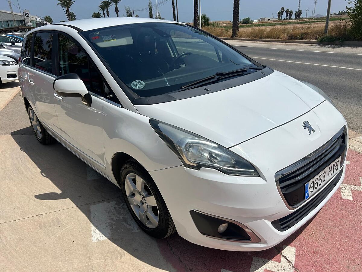 PEUGEOT 5008 ACTIVE 1.6 E-HDI AUTO SPANISH LHD IN SPAIN 142K 7 SEATS SUPER 2014